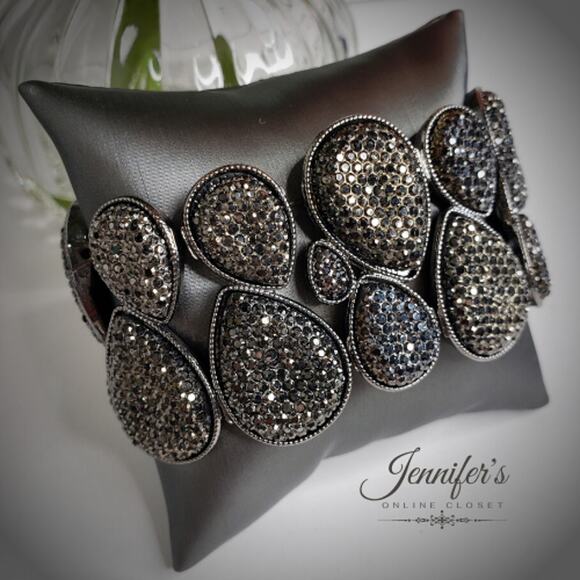 3/$25 New York & Company Charcoal Bronze Stretch Bracelet - Picture 6 of 10